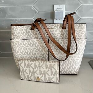 SOLD!!   Michael Kors Jet Set Tote, wallet and dust bag... 10"x14"x5